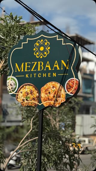 Just tried the Chicken Ghee Roast, Quizza, and Chicken Biryani at Mezbaan Kitchen in Hyderabad and every bite was incredible! If you re in Hyderabad, this place is a must-try for food lovers. The flavors are authentic, the ambiance is welcoming, and the menu has something for everyone. Highly recommend for anyone craving delicious Indian cuisine!#MezbaanKitchen #HyderabadFood #ChickenGheeRoast #Quizza #ChickenBiryani #MustTry #Foodie #HyderabadEats #FoodLover #IndianCuisine #BanjaraHills #Foodstagram #FoodReview #HyderabadDiaries #TastyHyderabad #AndhraCuisine #NorthIndianFlavors #HyderabadRestaurants